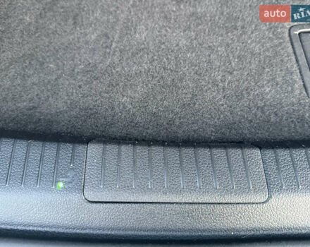 Серый Фольксваген Гольф, объемом двигателя 1.97 л и пробегом 208 тыс. км за 14999 $, фото 47 на Automoto.ua