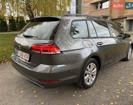 Фольксваген Гольф 2018 в Хмельницком на Automoto.ua Серый Фольксваген Гольф, объемом двигателя 1.6 л и пробегом 139 тыс. км за 13900 $, фото 11 на Automoto.ua