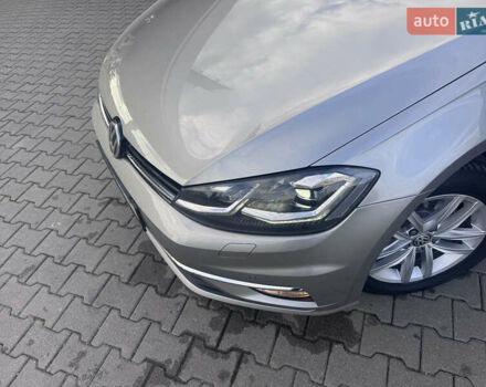 Серый Фольксваген Гольф, объемом двигателя 1.6 л и пробегом 228 тыс. км за 11500 $, фото 44 на Automoto.ua