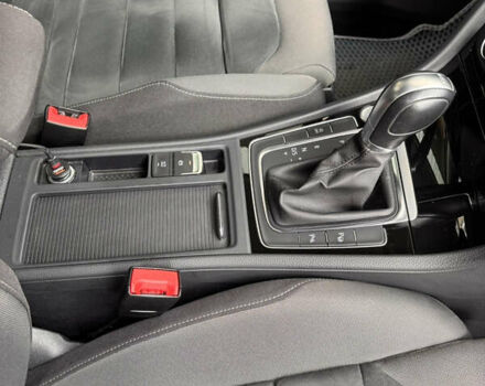 Фольксваген Гольф 2018 у Києві на Automoto.ua Сірий Фольксваген Гольф, об'ємом двигуна 1.97 л та пробігом 133 тис. км за 20200 $, фото 19 на Automoto.ua