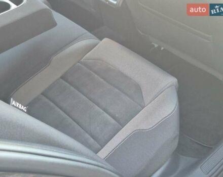 Серый Фольксваген Гольф, объемом двигателя 1.97 л и пробегом 210 тыс. км за 14999 $, фото 64 на Automoto.ua