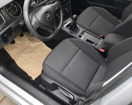 Серый Фольксваген Гольф, объемом двигателя 1.6 л и пробегом 198 тыс. км за 10800 $, фото 12 на Automoto.ua