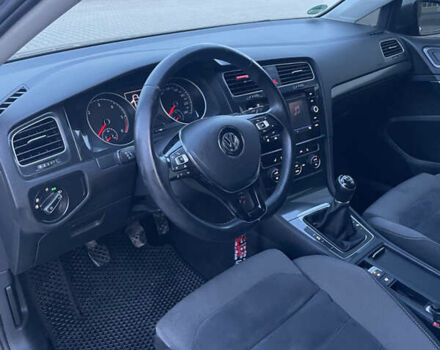 Сірий Фольксваген Гольф, об'ємом двигуна 1.6 л та пробігом 274 тис. км за 12500 $, фото 22 на Automoto.ua