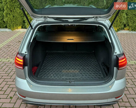 Сірий Фольксваген Гольф, об'ємом двигуна 1.6 л та пробігом 270 тис. км за 12450 $, фото 8 на Automoto.ua