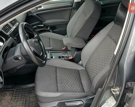 Сірий Фольксваген Гольф, об'ємом двигуна 1.6 л та пробігом 252 тис. км за 13750 $, фото 10 на Automoto.ua