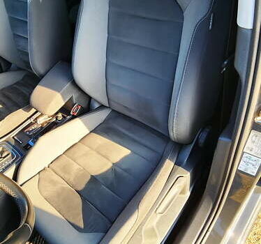 Серый Фольксваген Гольф, объемом двигателя 1.97 л и пробегом 214 тыс. км за 17200 $, фото 17 на Automoto.ua