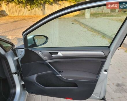 Серый Фольксваген Гольф, объемом двигателя 1.6 л и пробегом 161 тыс. км за 14500 $, фото 14 на Automoto.ua