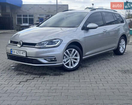 Серый Фольксваген Гольф, объемом двигателя 1.6 л и пробегом 228 тыс. км за 11500 $, фото 59 на Automoto.ua