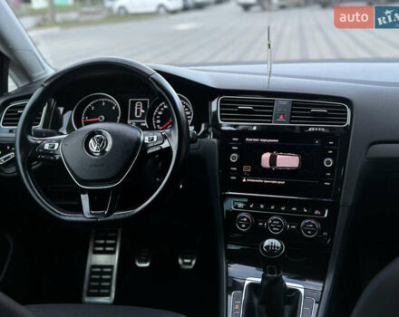 Серый Фольксваген Гольф, объемом двигателя 1.97 л и пробегом 262 тыс. км за 12799 $, фото 16 на Automoto.ua