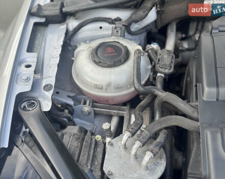 Серый Фольксваген Гольф, объемом двигателя 1.6 л и пробегом 228 тыс. км за 11500 $, фото 64 на Automoto.ua