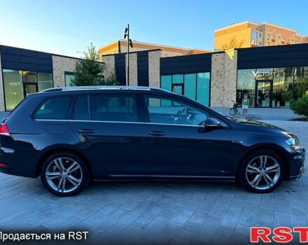 Сірий Фольксваген Гольф, об'ємом двигуна 1.6 л та пробігом 290 тис. км за 12000 $, фото 5 на Automoto.ua