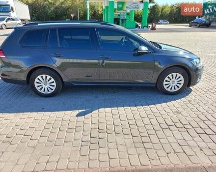 Сірий Фольксваген Гольф, об'ємом двигуна 1.6 л та пробігом 303 тис. км за 12200 $, фото 1 на Automoto.ua