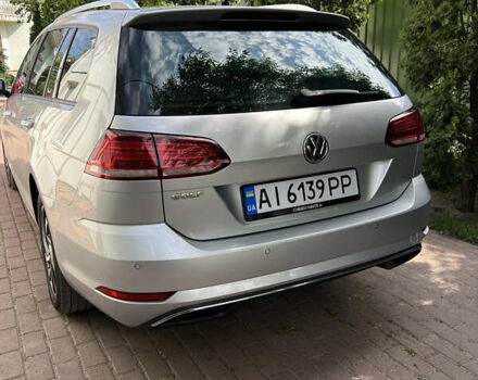 Серый Фольксваген Гольф, объемом двигателя 1.6 л и пробегом 250 тыс. км за 13990 $, фото 1 на Automoto.ua