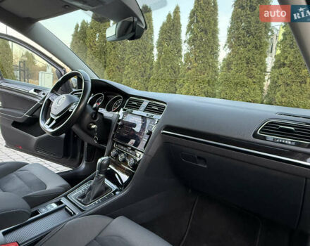 Серый Фольксваген Гольф, объемом двигателя 1.97 л и пробегом 208 тыс. км за 14999 $, фото 44 на Automoto.ua