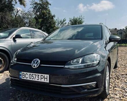 Серый Фольксваген Гольф, объемом двигателя 1.6 л и пробегом 267 тыс. км за 13400 $, фото 5 на Automoto.ua