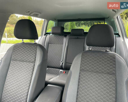 Сірий Фольксваген Гольф, об'ємом двигуна 2 л та пробігом 286 тис. км за 15400 $, фото 16 на Automoto.ua