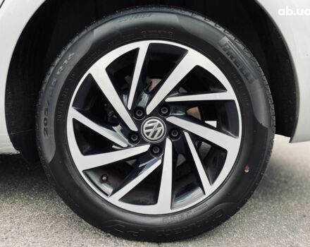 Сірий Фольксваген Гольф, об'ємом двигуна 1.6 л та пробігом 256 тис. км за 14400 $, фото 19 на Automoto.ua