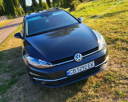 Серый Фольксваген Гольф, объемом двигателя 1.97 л и пробегом 214 тыс. км за 17200 $, фото 2 на Automoto.ua