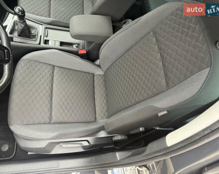 Сірий Фольксваген Гольф, об'ємом двигуна 1.6 л та пробігом 213 тис. км за 13950 $, фото 24 на Automoto.ua