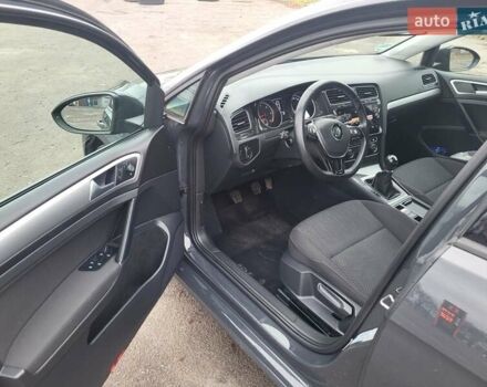 Сірий Фольксваген Гольф, об'ємом двигуна 1.6 л та пробігом 291 тис. км за 10900 $, фото 17 на Automoto.ua