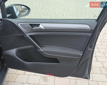 Сірий Фольксваген Гольф, об'ємом двигуна 1.6 л та пробігом 213 тис. км за 13950 $, фото 38 на Automoto.ua