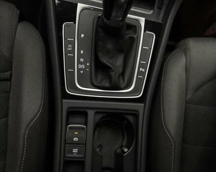 Серый Фольксваген Гольф, объемом двигателя 1.97 л и пробегом 208 тыс. км за 17899 $, фото 20 на Automoto.ua