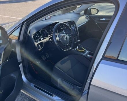 Серый Фольксваген Гольф, объемом двигателя 2 л и пробегом 198 тыс. км за 14999 $, фото 6 на Automoto.ua