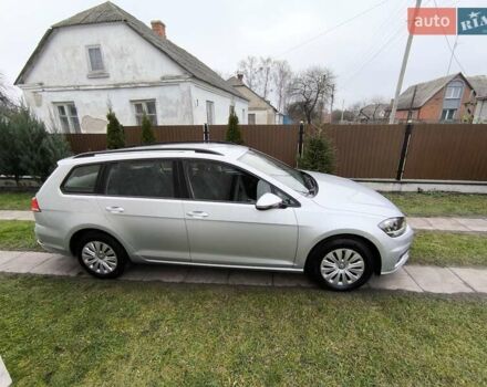 Серый Фольксваген Гольф, объемом двигателя 1.6 л и пробегом 198 тыс. км за 10800 $, фото 2 на Automoto.ua