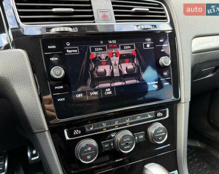 Сірий Фольксваген Гольф, об'ємом двигуна 2 л та пробігом 249 тис. км за 15999 $, фото 81 на Automoto.ua