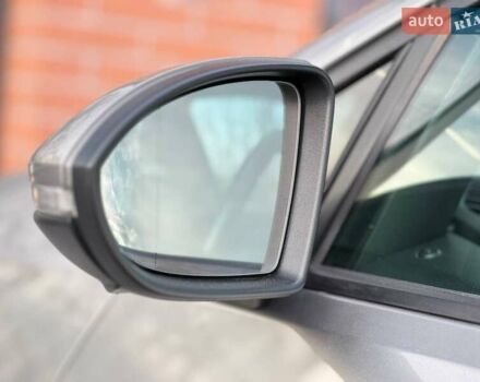 Серый Фольксваген Гольф, объемом двигателя 1.6 л и пробегом 214 тыс. км за 12490 $, фото 16 на Automoto.ua