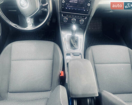 Сірий Фольксваген Гольф, об'ємом двигуна 1.6 л та пробігом 225 тис. км за 13999 $, фото 13 на Automoto.ua