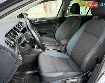 Сірий Фольксваген Гольф, об'ємом двигуна 2 л та пробігом 249 тис. км за 15999 $, фото 37 на Automoto.ua