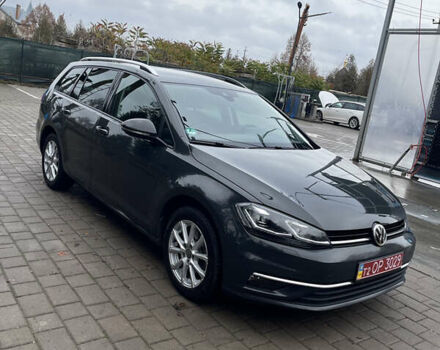 Серый Фольксваген Гольф, объемом двигателя 2 л и пробегом 260 тыс. км за 15750 $, фото 5 на Automoto.ua