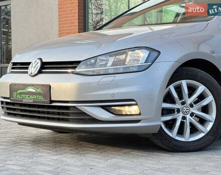 Серый Фольксваген Гольф, объемом двигателя 1.6 л и пробегом 214 тыс. км за 12490 $, фото 1 на Automoto.ua