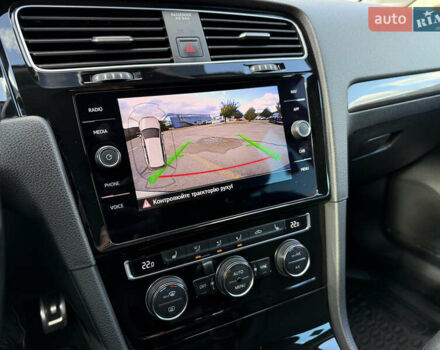 Сірий Фольксваген Гольф, об'ємом двигуна 2 л та пробігом 249 тис. км за 15999 $, фото 80 на Automoto.ua