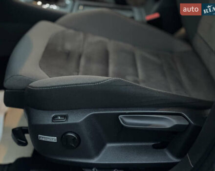 Серый Фольксваген Гольф, объемом двигателя 2 л и пробегом 223 тыс. км за 15900 $, фото 6 на Automoto.ua