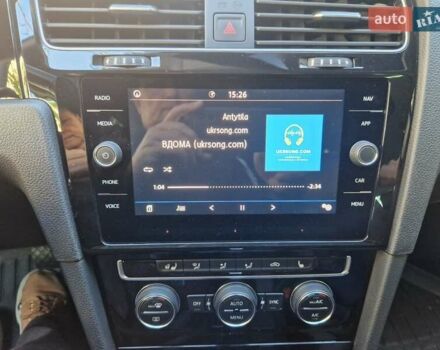 Серый Фольксваген Гольф, объемом двигателя 2 л и пробегом 237 тыс. км за 17200 $, фото 50 на Automoto.ua