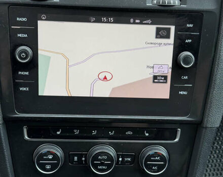 Сірий Фольксваген Гольф, об'ємом двигуна 1.97 л та пробігом 222 тис. км за 16369 $, фото 22 на Automoto.ua