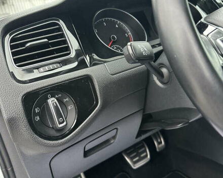 Серый Фольксваген Гольф, объемом двигателя 1.6 л и пробегом 148 тыс. км за 15500 $, фото 29 на Automoto.ua