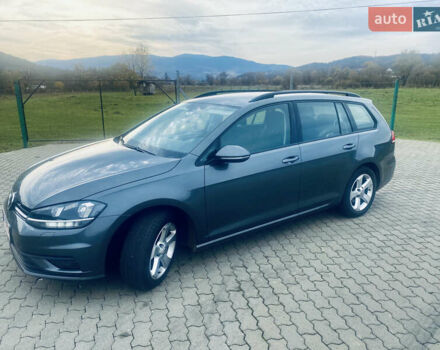 Сірий Фольксваген Гольф, об'ємом двигуна 1.6 л та пробігом 225 тис. км за 13999 $, фото 4 на Automoto.ua