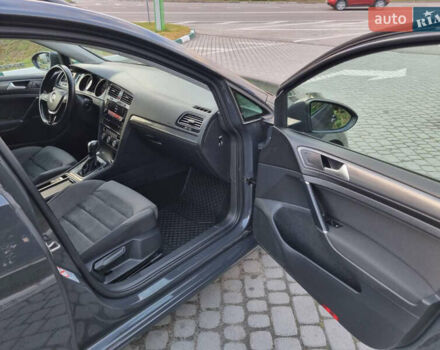 Серый Фольксваген Гольф, объемом двигателя 1.97 л и пробегом 245 тыс. км за 15350 $, фото 9 на Automoto.ua