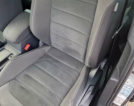 Серый Фольксваген Гольф, объемом двигателя 2 л и пробегом 237 тыс. км за 17200 $, фото 34 на Automoto.ua