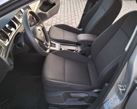 Серый Фольксваген Гольф, объемом двигателя 1.6 л и пробегом 187 тыс. км за 11900 $, фото 10 на Automoto.ua