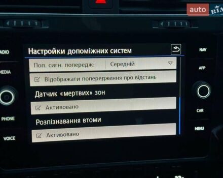 Серый Фольксваген Гольф, объемом двигателя 2 л и пробегом 223 тыс. км за 15900 $, фото 13 на Automoto.ua