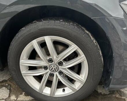 Сірий Фольксваген Гольф, об'ємом двигуна 2 л та пробігом 220 тис. км за 15200 $, фото 2 на Automoto.ua