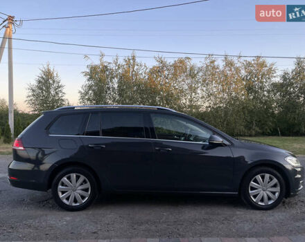 Серый Фольксваген Гольф, объемом двигателя 1.97 л и пробегом 309 тыс. км за 14200 $, фото 17 на Automoto.ua