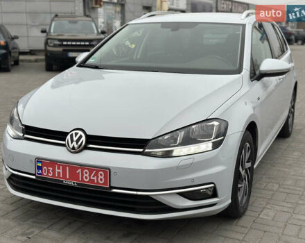 Серый Фольксваген Гольф, объемом двигателя 1.6 л и пробегом 148 тыс. км за 15500 $, фото 3 на Automoto.ua
