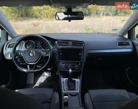 Серый Фольксваген Гольф, объемом двигателя 1.97 л и пробегом 236 тыс. км за 15900 $, фото 8 на Automoto.ua