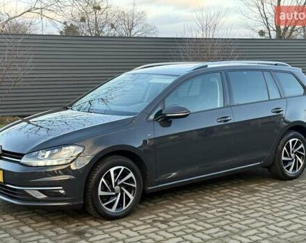 Сірий Фольксваген Гольф, об'ємом двигуна 1.6 л та пробігом 179 тис. км за 14444 $, фото 5 на Automoto.ua