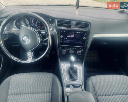 Сірий Фольксваген Гольф, об'ємом двигуна 1.6 л та пробігом 225 тис. км за 13999 $, фото 12 на Automoto.ua